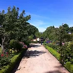 Hotel Chateau Des Briottieres