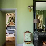 Hotel Chateau Des Briottieres 4*