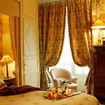 Chateau Des Briottieres 4*