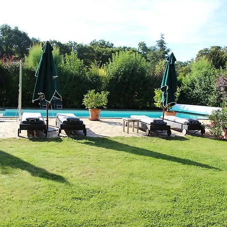 Chateau Des Briottieres Hotel 4*