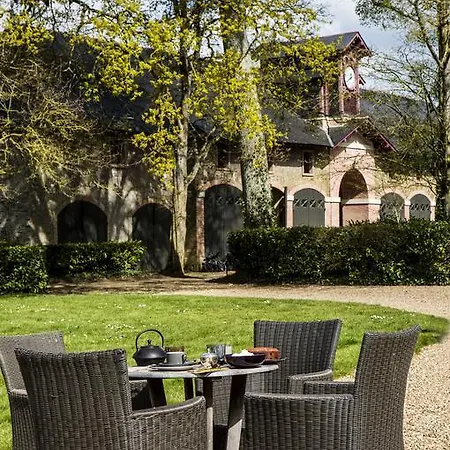 Chateau Des Briottieres Шампинье