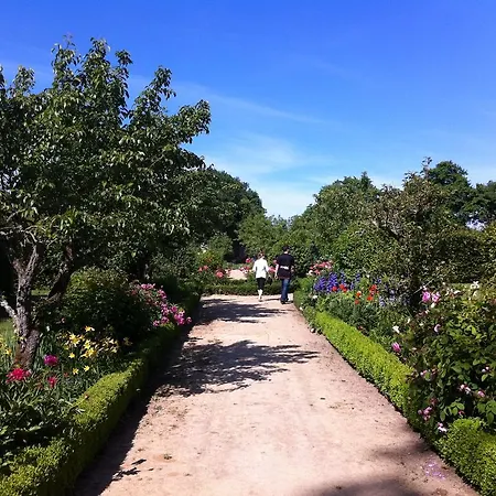 Hotell Chateau Des Briottieres