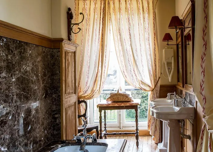 Hotel Chateau Des Briottieres Champigne