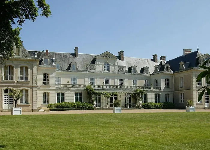 Chateau Des Briottieres 4*